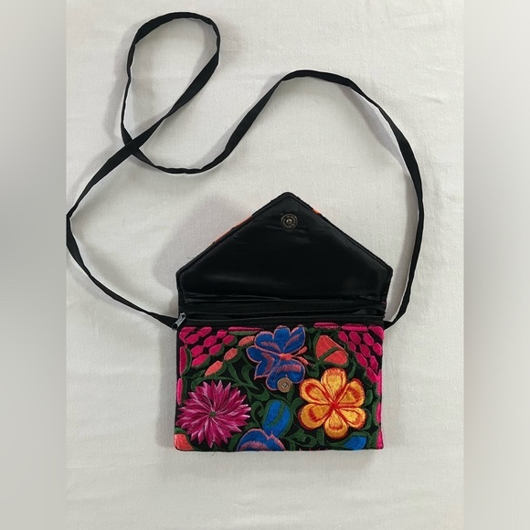 Embroidered Handmade Bohemian Convertible Crossbody Clutch Colourful Floral - Picture 5 of 17